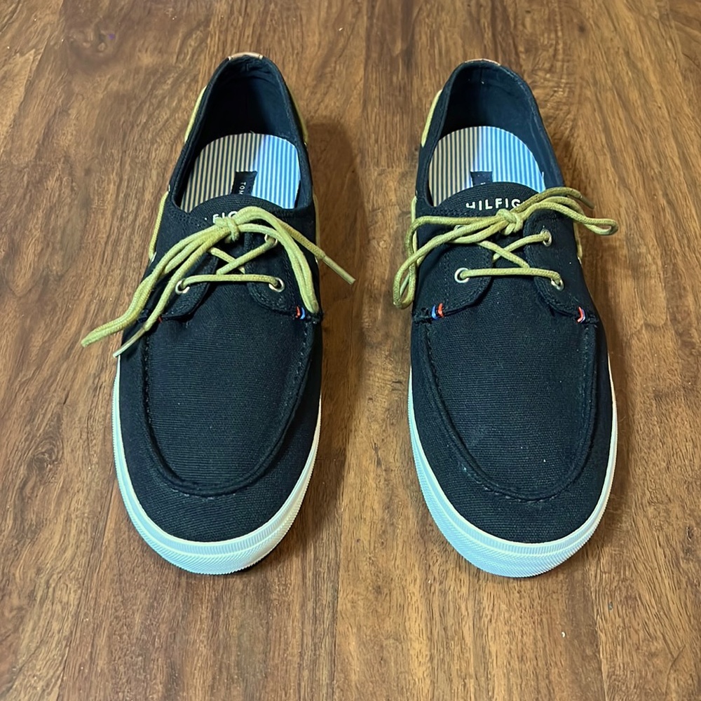 Tommy Hilfiger Casual Men’s Canvas Boat Shoe - SIZE: 10